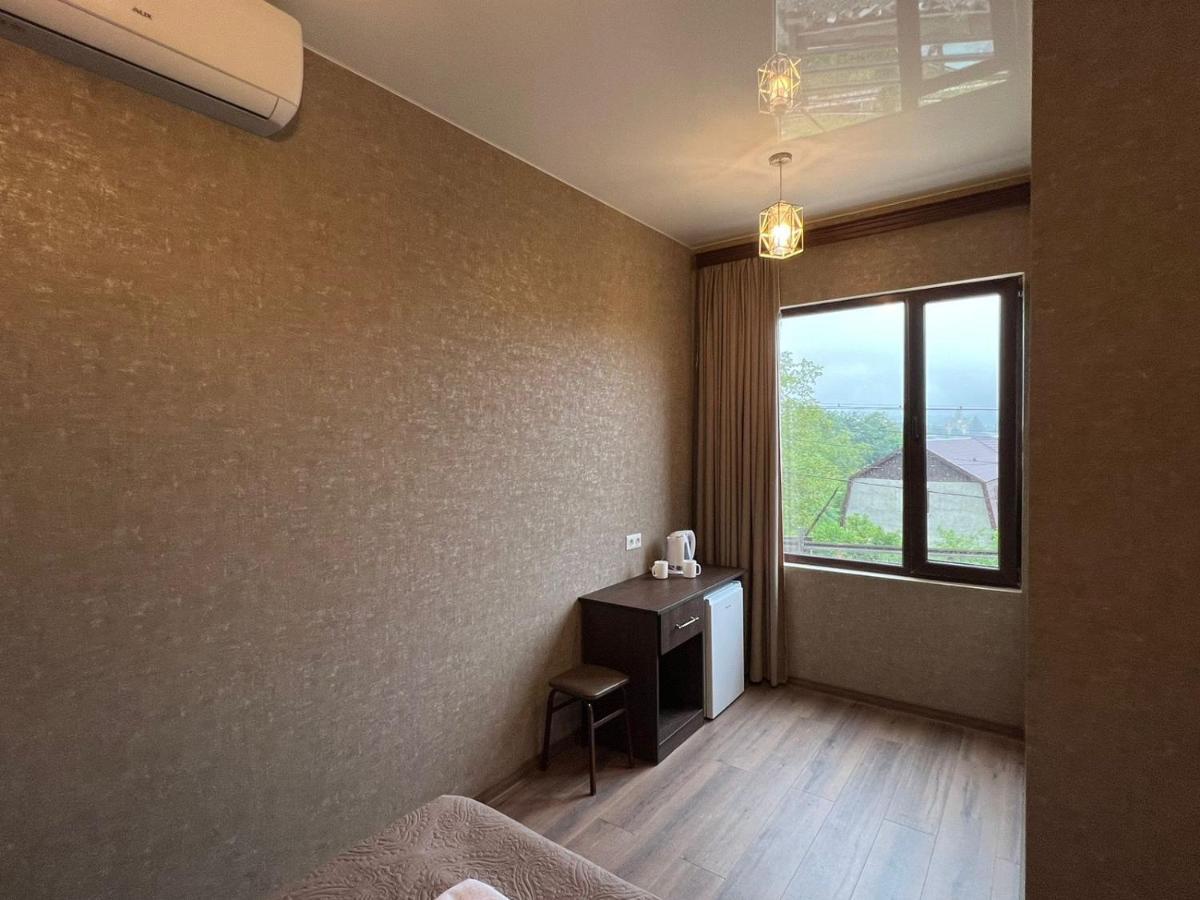 Lileo Apartamento Kʼutʼaisi Exterior foto